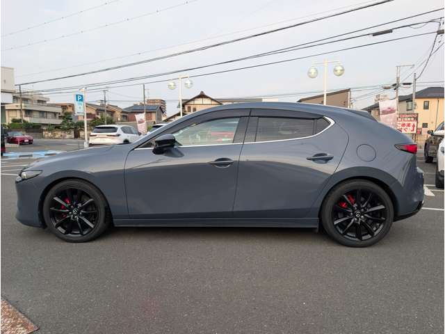 マツダ ＭＡＺＤＡ３　ファストバック ２．０ ２０Ｓ ブラックトーンエディション R4年 (関東) 99