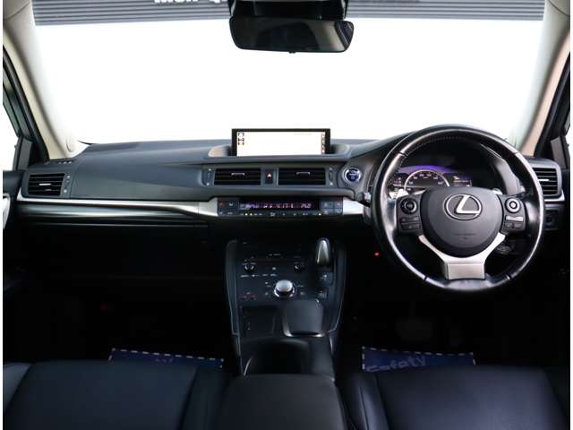 レクサス ＣＴ２００ｈ バージョンＣ R1年 () 99