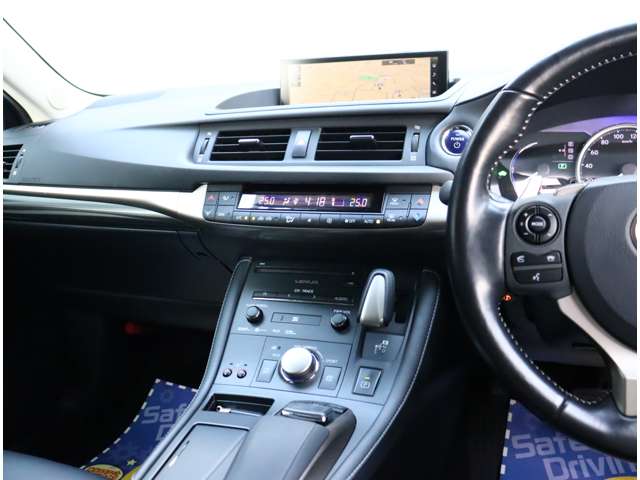 レクサス ＣＴ２００ｈ バージョンＣ R1年 () 99