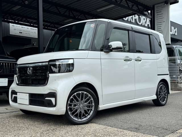 ホンダ Ｎ　ＢＯＸ カスタム ６６０ ターボ R5年 () 99