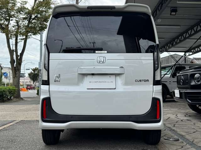 ホンダ Ｎ　ＢＯＸ カスタム ６６０ ターボ R5年 () 99