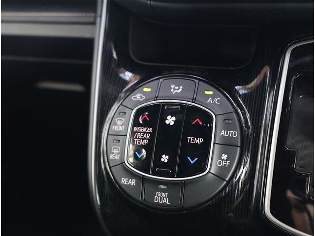 トヨタ エスクァイア ２．０ ＧＩ プレミアムパッケージ ブラックテーラード R2年 () 99