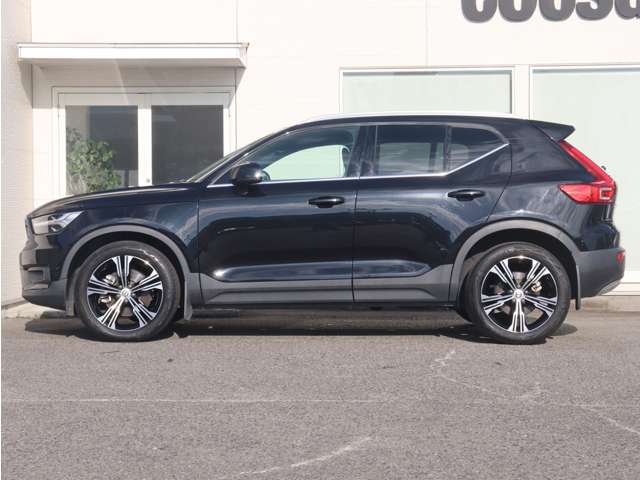 ボルボ ＸＣ４０ Ｂ４ ＡＷＤ インスクリプション ４ＷＤ R3年 (東海) 99