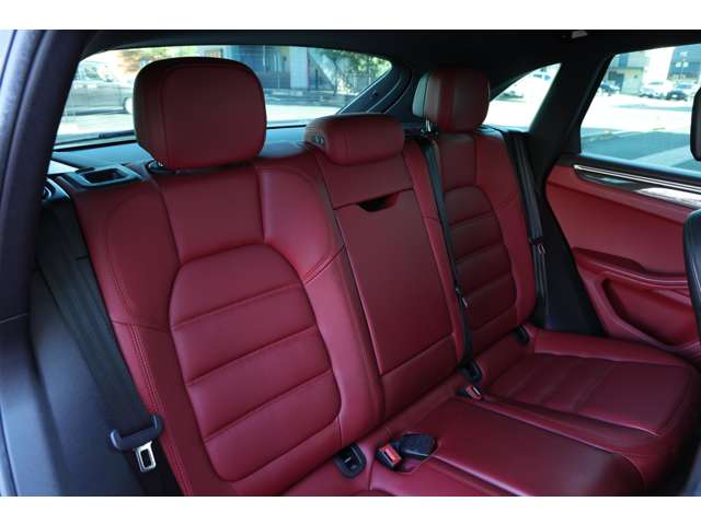 ポルシェ マカン ターボ パフォーマンス ＰＤＫ ４ＷＤ H29年 (東海) 99