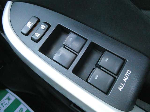トヨタ プリウス １．８ Ｓ H27年 (関東) 99