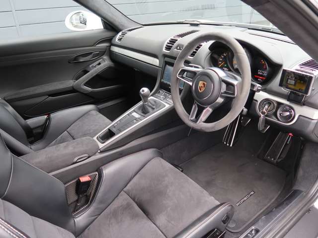 ポルシェ ケイマン ＧＴ４ H28年 () 99