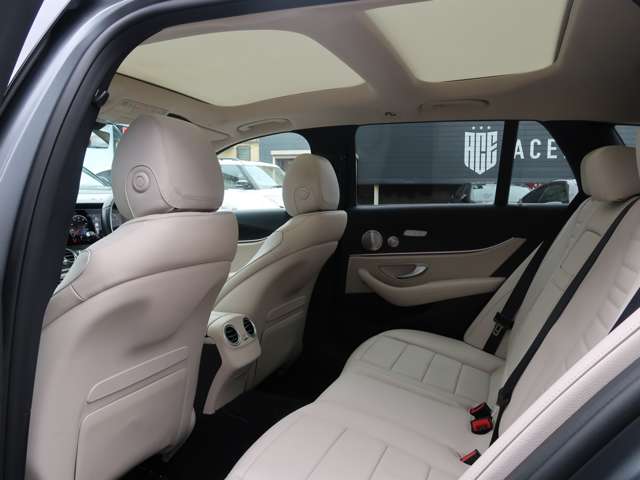 メルセデスベンツ Ｅクラスオールテレイン Ｅ２２０Ｄ ４マチック ディーゼルターボ ４ＷＤ R3年 () 99