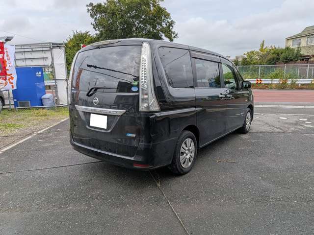 日産 セレナ ２．０ ２０Ｘ Ｓ－ＨＹＢＲＩＤ H25年 (関東) 99