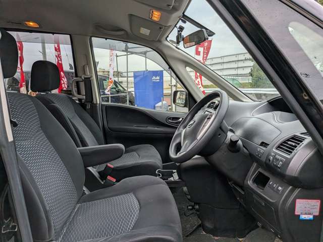 日産 セレナ ２．０ ２０Ｘ Ｓ－ＨＹＢＲＩＤ H25年 (関東) 99