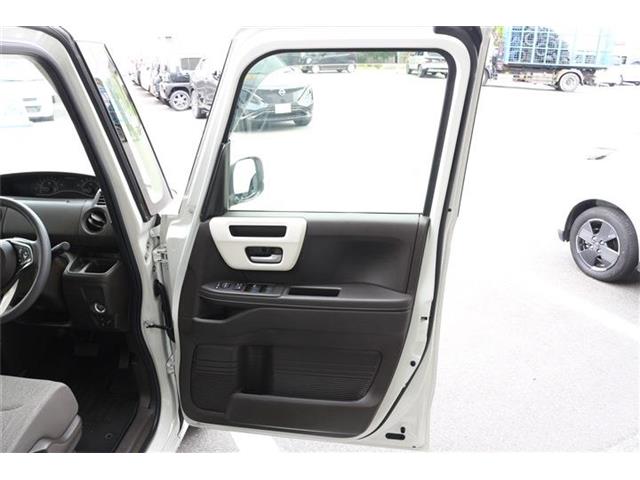 ホンダ Ｎ　ＢＯＸ ６６０ Ｇ R4年 (中国) 99