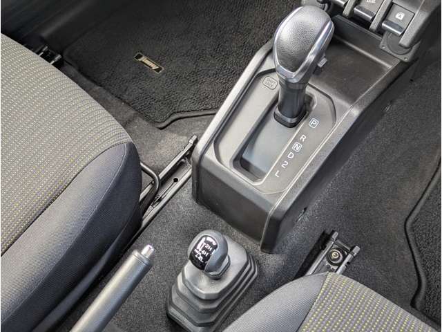 スズキ ジムニー ６６０ ＸＣ ４ＷＤ H30年 () 99