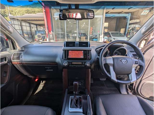 トヨタ ランドクルーザープラド ２．７ ＴＸ Ｌパッケージ ４ＷＤ H28年 (中国) 99