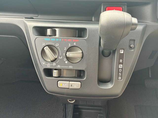 ダイハツ ミラ　イース ６６０ Ｌ ＳＡＩＩＩ R7年 (四国) 99