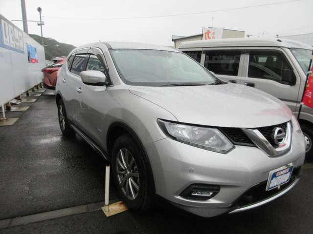 日産 エクストレイル ２．０ ２０Ｓ エマージェンシーブレーキパッケージ ２列車 ４ＷＤ H28年 () 99