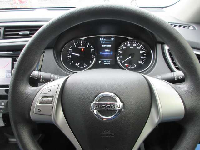 日産 エクストレイル ２．０ ２０Ｓ エマージェンシーブレーキパッケージ ２列車 ４ＷＤ H28年 () 99