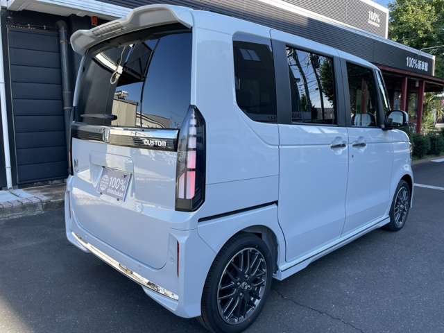 ホンダ Ｎ　ＢＯＸ カスタム ６６０ ターボ R8年 () 99
