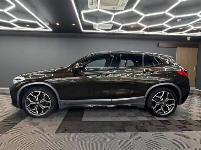ＢＭＷ Ｘ２ Ｘドライブ２０Ｉ ＭスポーツＸ ４ＷＤ H30年 () 99