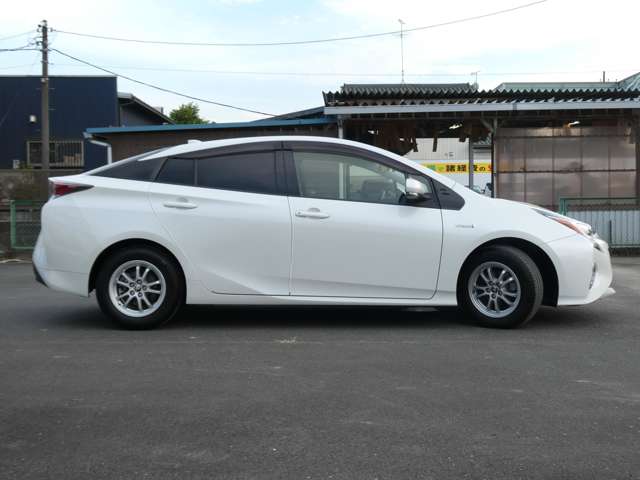 トヨタ プリウス １．８ Ｓ H27年 (関東) 99