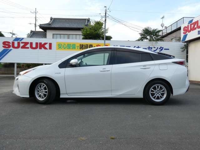 トヨタ プリウス １．８ Ｓ H27年 (関東) 99
