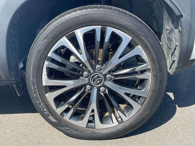 トヨタ ヤリスクロス １．５ Ｚ R5年 (関東) 99