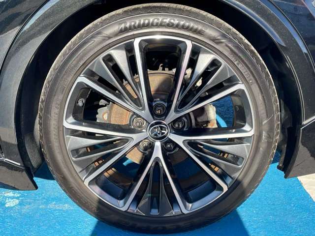 トヨタ プリウス ２．０ Ｚ R5年 (関東) 99