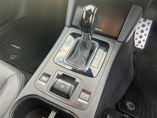 スバル レガシィＢ４ ２．５ リミテッド ４ＷＤ H28年 () 99