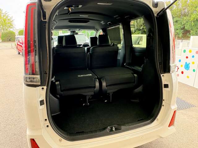 トヨタ ノア ２．０ ＳＩ ＷＸＢＩＩＩ R3年 (九州・沖縄) 99
