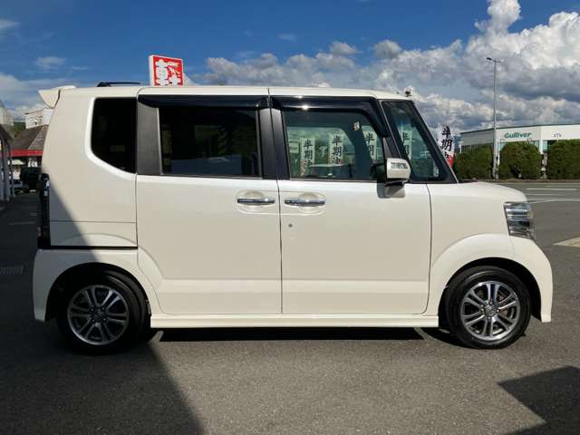 ホンダ Ｎ　ＢＯＸ ６６０ カスタムＧ ＳＳパッケージ H29年 (九州・沖縄) 99