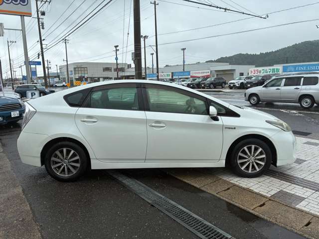トヨタ プリウス １．８ Ｓ H26年 (甲信越・北陸) 99