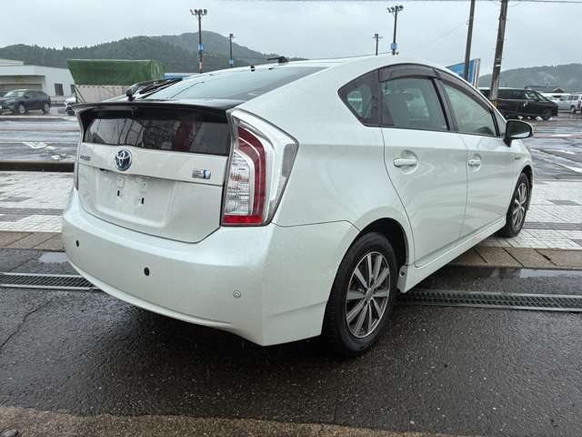 トヨタ プリウス １．８ Ｓ H26年 (甲信越・北陸) 99