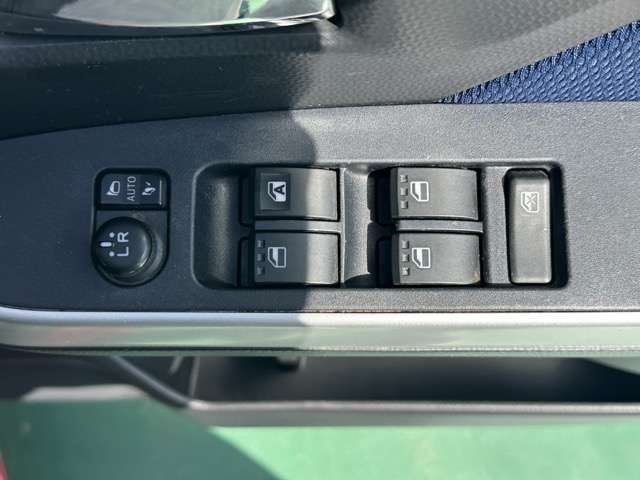 トヨタ タンク １．０ カスタム Ｇ R1年 (東海) 99