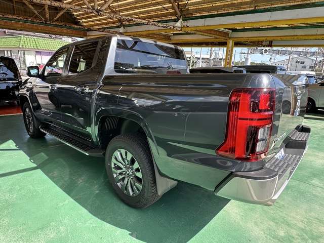 三菱 トライトン ２．４ ＧＬＳ ディーゼルターボ ４ＷＤ R7年 () 99