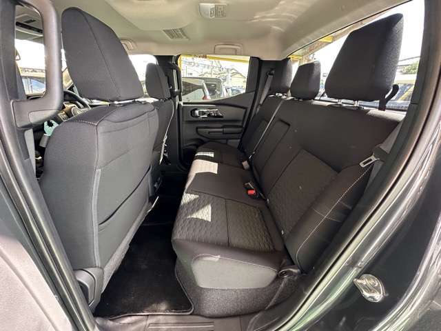三菱 トライトン ２．４ ＧＬＳ ディーゼルターボ ４ＷＤ R7年 () 99
