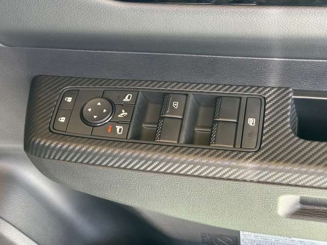三菱 トライトン ２．４ ＧＬＳ ディーゼルターボ ４ＷＤ R7年 () 99