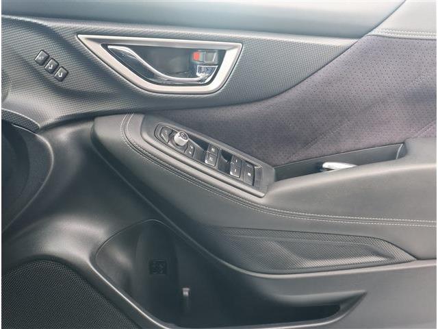 スバル フォレスター １．８ スポーツ ４ＷＤ R4年 (東海) 99
