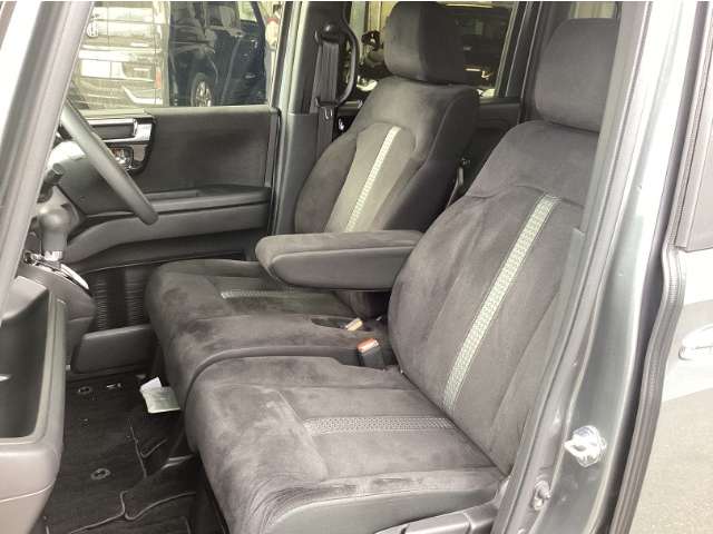 ホンダ Ｎ　ＢＯＸ カスタム ６６０ Ｌ R3年 (九州・沖縄) 99