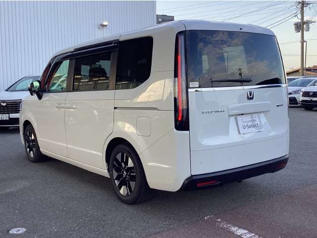 ホンダ ステップワゴン　ハイブリッド ２．０ Ｅ：ＨＥＶ エアー ＥＸ R7年 (九州・沖縄) 99