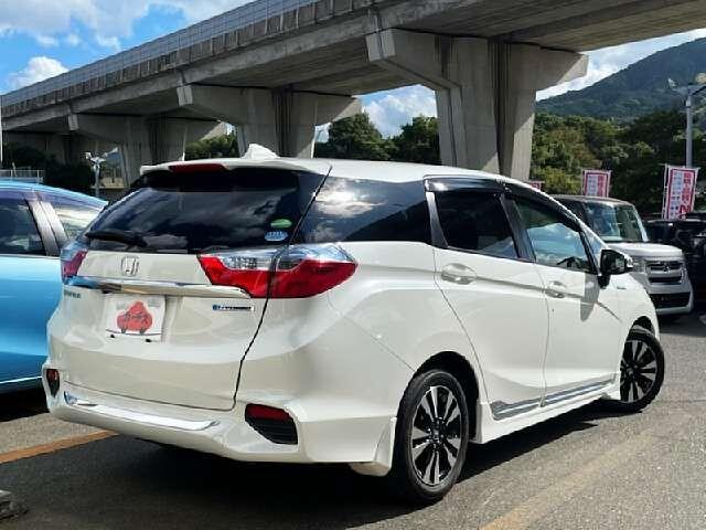 ホンダ シャトル １．５ ハイブリッド Ｘ H29年 (九州・沖縄) 99