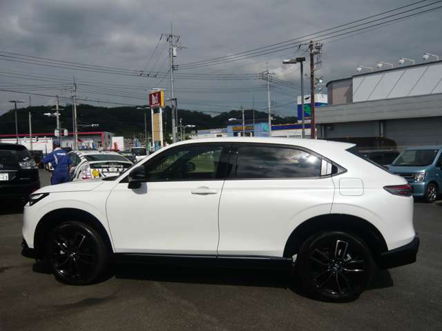 ホンダ ヴェゼル １．５ Ｅ：ＨＥＶ ＲＳ R8年 (関東) 99