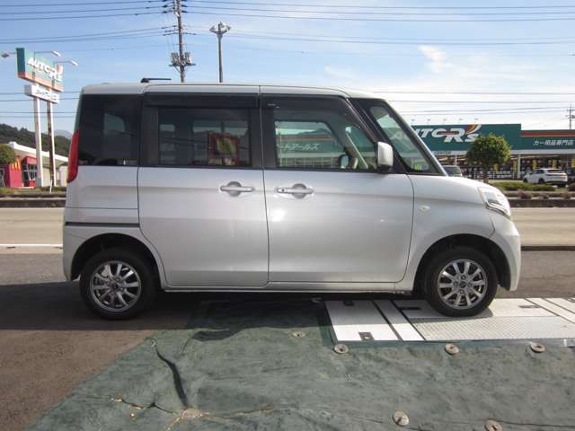 スズキ スペーシア ６６０ Ｇ スマートフォン連携ナビゲーション装着車 ４ＷＤ H25年 () 99
