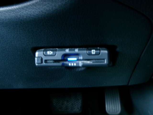トヨタ Ｃ−ＨＲ １．２ Ｇ－Ｔ ４ＷＤ R1年 () 99