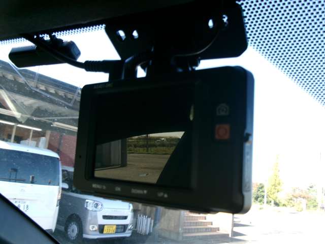 トヨタ Ｃ−ＨＲ １．２ Ｇ－Ｔ ４ＷＤ R1年 () 99