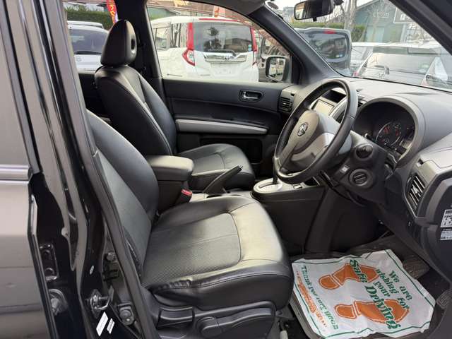 日産 エクストレイル ２．０ ２０Ｘ ４ＷＤ H24年 (甲信越・北陸) 99