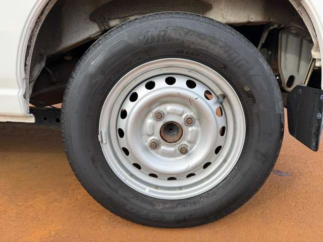 ダイハツ ハイゼットカーゴ ６６０ デラックス ハイルーフ ４ＷＤ H30年 (甲信越・北陸) 99
