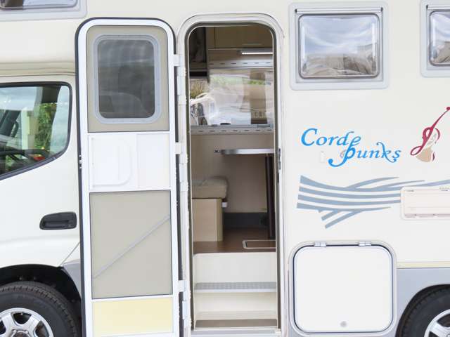 トヨタ カムロード バンテック H29年 () 99