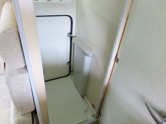 トヨタ カムロード バンテック H29年 () 99