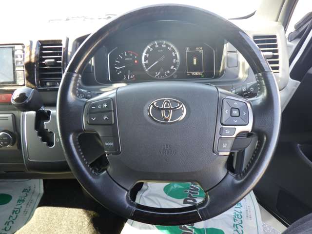 トヨタ ハイエースバン ２．８ スーパーＧＬ ダークプライムＩＩ ロングボディ ディーゼルターボ R2年 (関東) 99