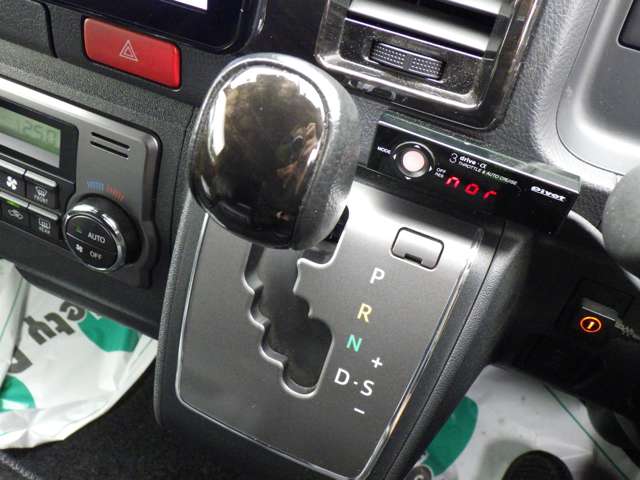 トヨタ ハイエースバン ２．８ スーパーＧＬ ダークプライムＩＩ ロングボディ ディーゼルターボ ４ＷＤ R4年 (関東) 99