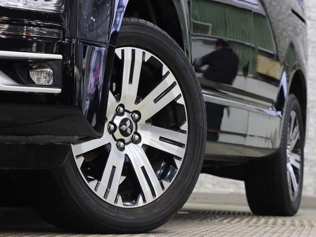 三菱 デリカ　Ｄ：５ ２．２ Ｇ パワーパッケージ ディーゼルターボ ４ＷＤ R2年 (関東) 99