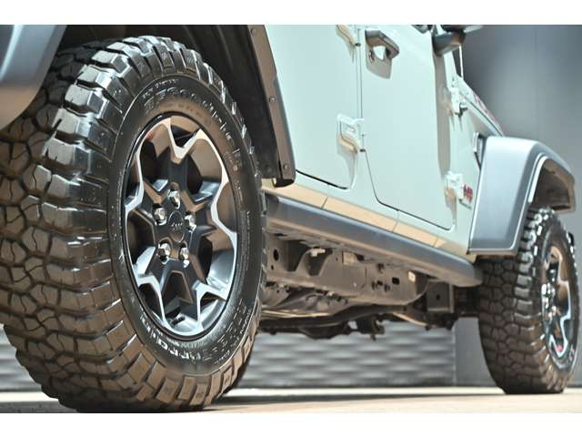 ジープ ラングラー　アンリミテッド アンリミテッド ルビコン リミテッドＥＤ ＷＩＴＨ サンライダー ＦＬＩＰ ＴＯＰ ＦＯＲ ＨＡＲＤＴＯＰ ４ＷＤ R5年 (関東) 99